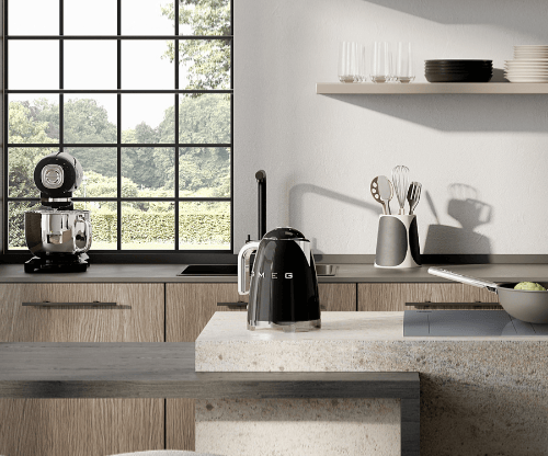 Smeg Electric Mini Kettle - Black