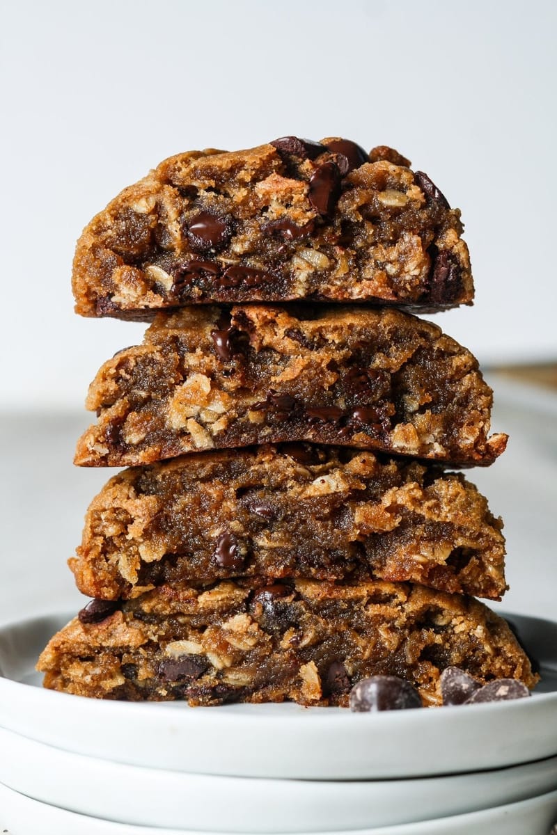 Oatmeal Chocolate Chip Cookies